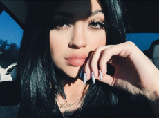 kylie-jenner-star24