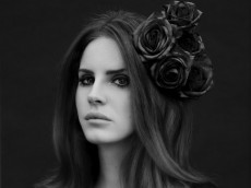 Star24-TV-Lana-del-Rey-chante-pour-les-morts-et-les-vivants