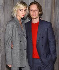 alfie-allen-et-allie