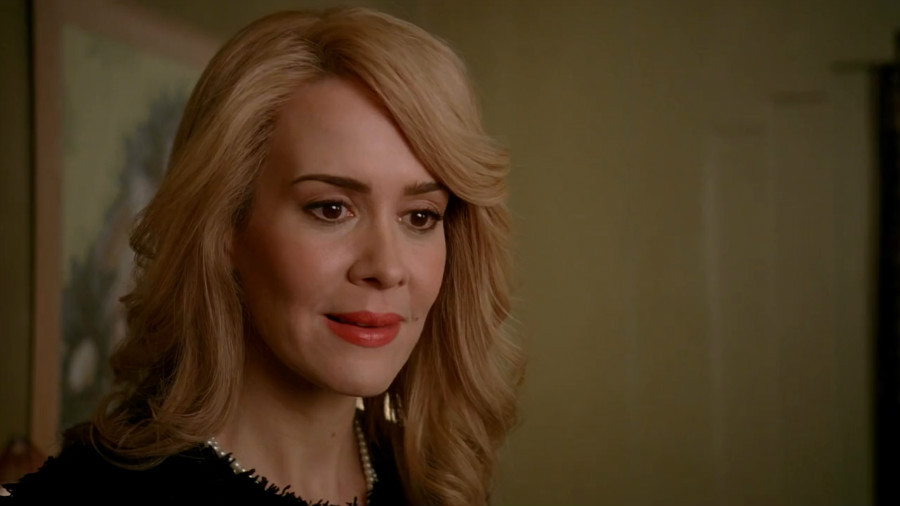 american-horror-story-hotel-sarah-paulson-billie-dean-howard