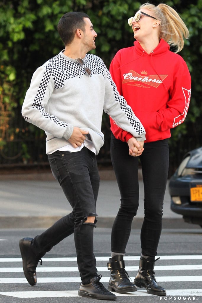 sophie-turner-joe-jonas-cute-pictures